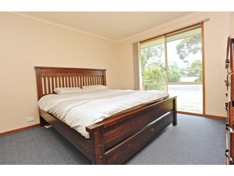 29 Parwan Crescent, Mornington VIC 3931