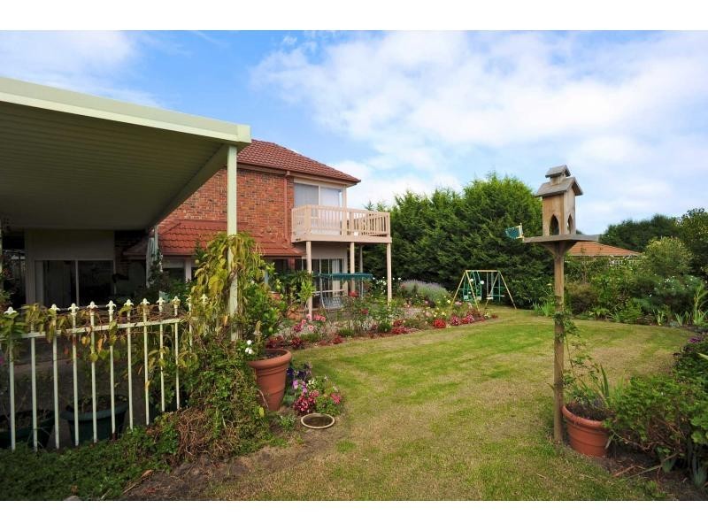 29 Parkside Crescent, Mornington VIC 3931