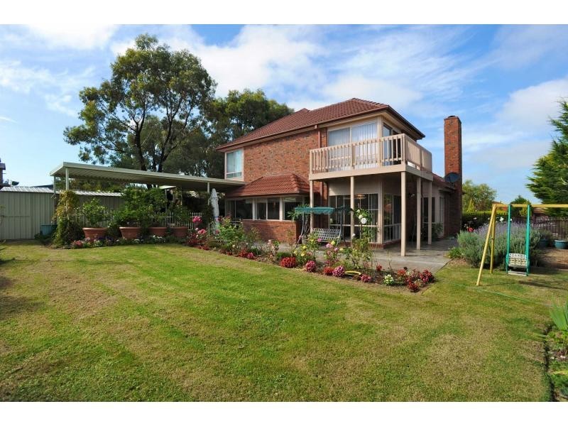 29 Parkside Crescent, Mornington VIC 3931