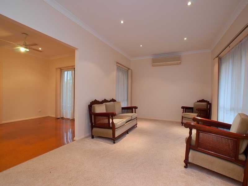 4/24 Macdonald Grove, Mornington VIC 3931