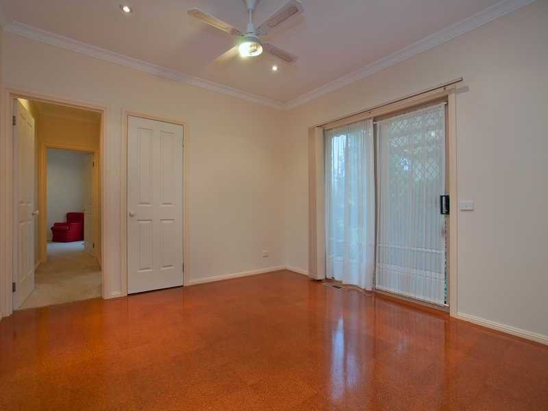 4/24 Macdonald Grove, Mornington VIC 3931