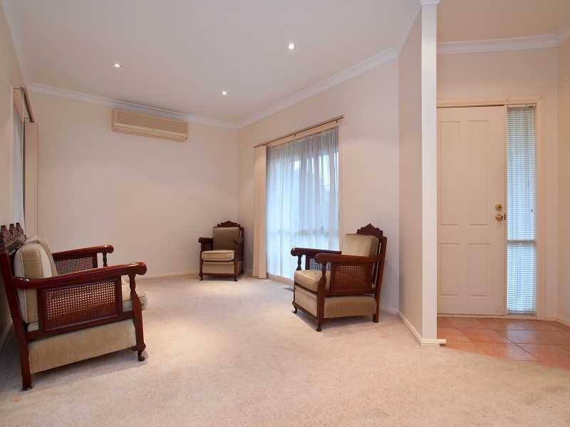 4/24 Macdonald Grove, Mornington VIC 3931