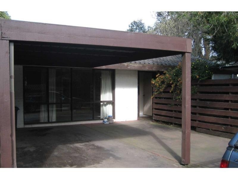 4/4 Oakland Street, Mornington VIC 3931