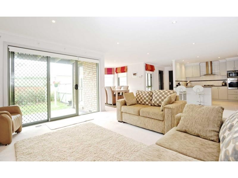 2/2 Kent Street, Mornington VIC 3931