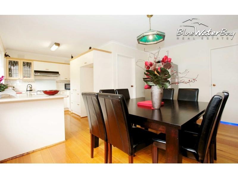 19 Ruth Road, Mornington VIC 3931