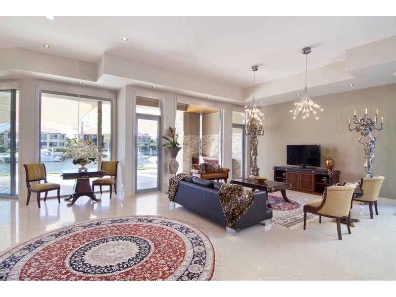9 King James Court, Sovereign Islands, Paradise Point QLD 4216