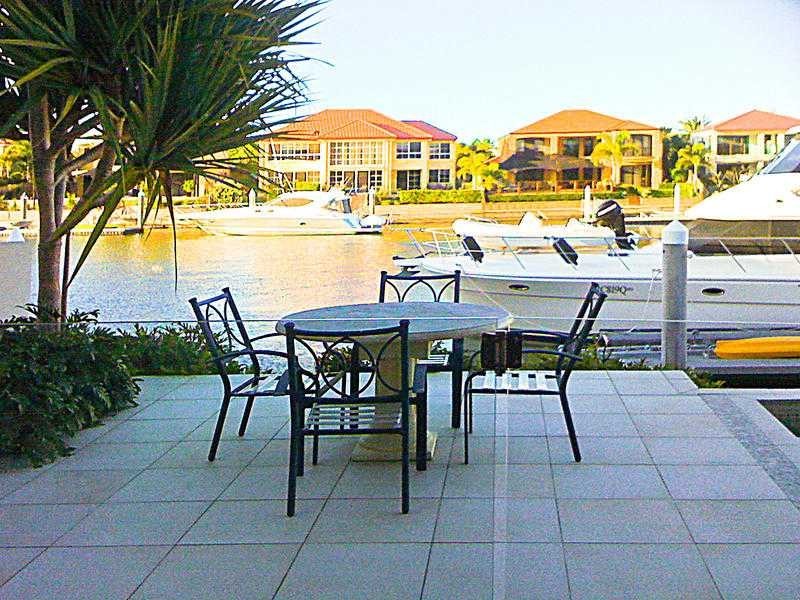 7 King James Court, Sovereign Islands, Paradise Point QLD 4216