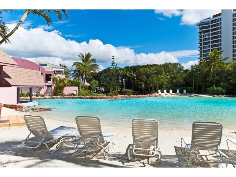 123/12 Commodore Drive, Paradise Waters QLD 4217