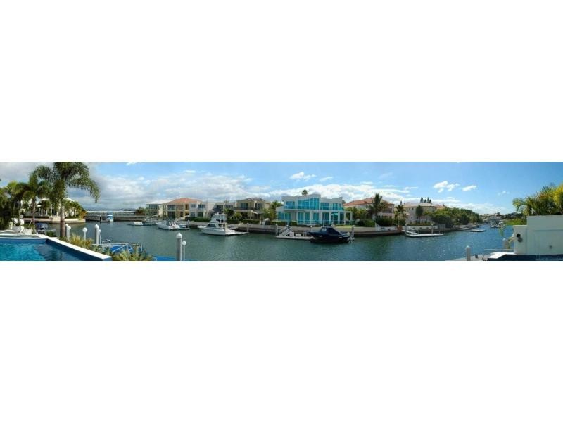 23 Queen Guineveres Place, Sovereign Islands, Paradise Point QLD 4216