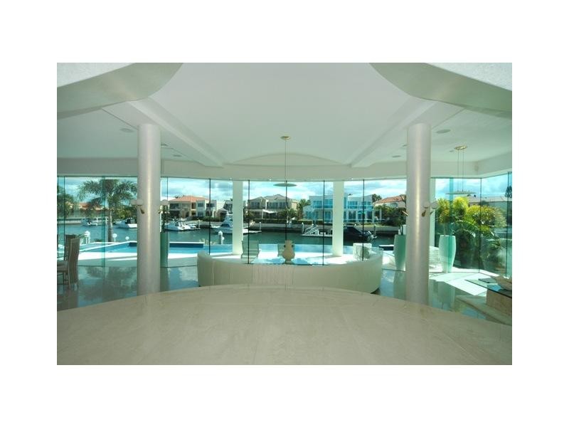 23 Queen Guineveres Place, Sovereign Islands, Paradise Point QLD 4216