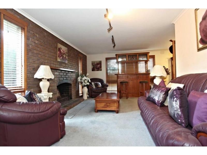 116 Rosedale Grove, Frankston South VIC 3199