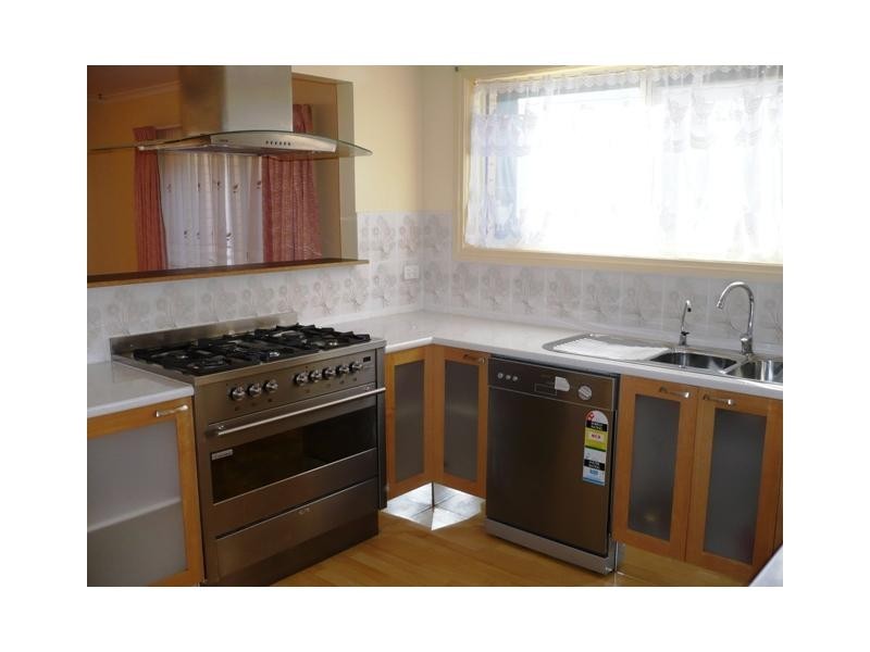 2/22 Beulah, Broadmeadows VIC 3047