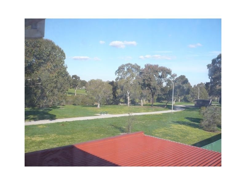 2/22 Beulah, Broadmeadows VIC 3047