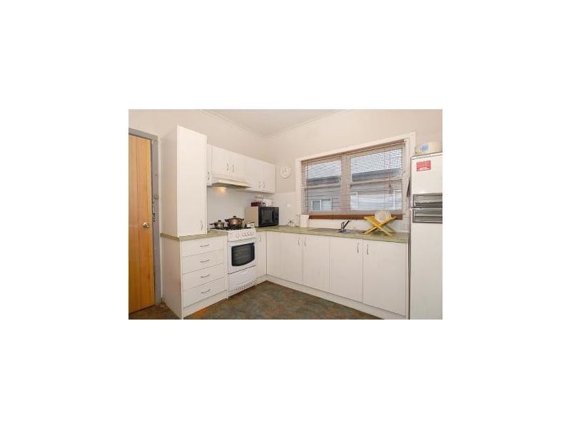 47 Seaford Road, Seaford VIC 3198