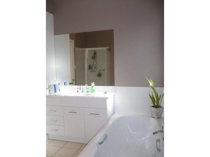15 Charles Street, Cheltenham VIC 3192