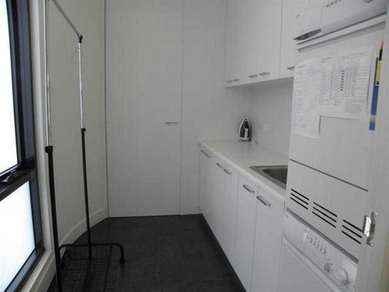 64 Landcox Street, Brighton East VIC 3187