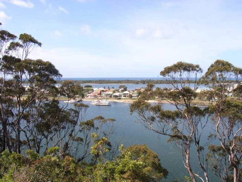 1/58 Marine Parade, Lakes Entrance VIC 3909