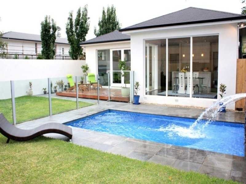 8 Young Street, Brighton VIC 3186