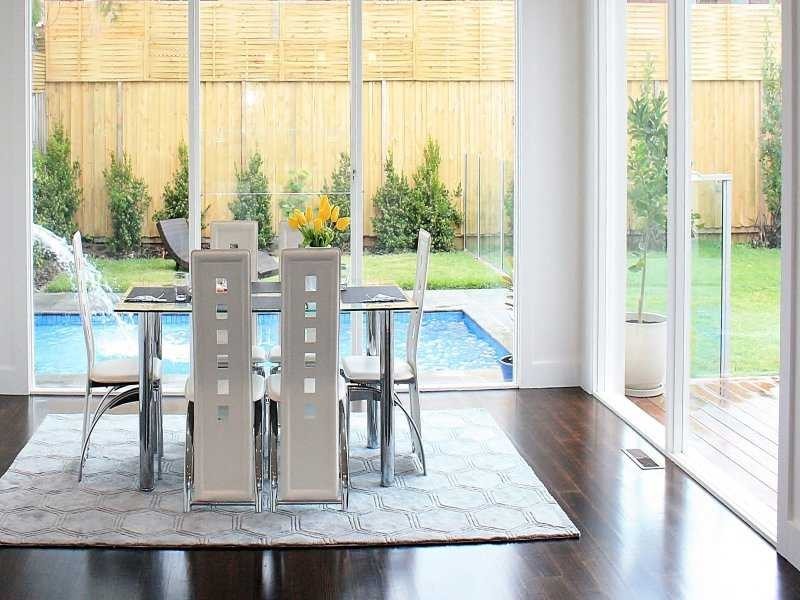 8 Young Street, Brighton VIC 3186