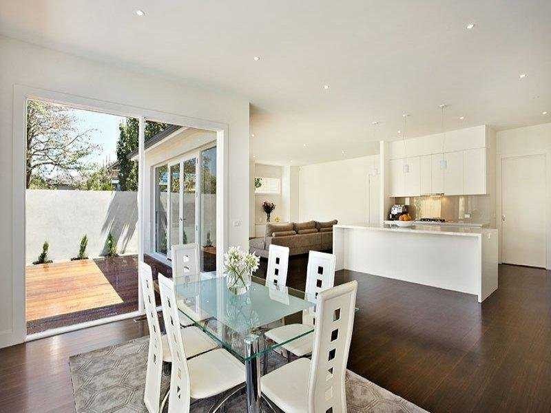 8 Young Street, Brighton VIC 3186