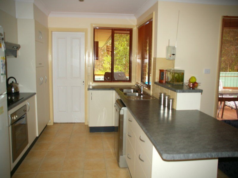 13 Yarrat Place, Wauchope NSW 2446