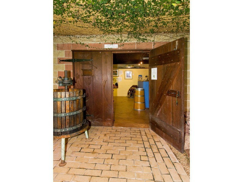 6 Cooinda Place, Lake Cathie NSW 2445