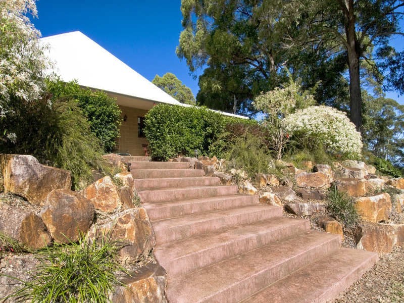 6 Cooinda Place, Lake Cathie NSW 2445