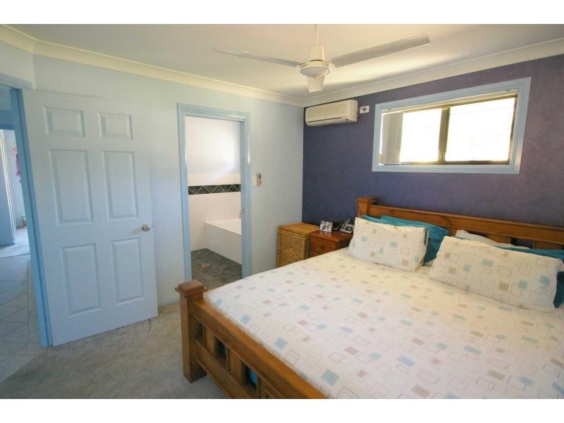 10 Timbertown Crescent, Wauchope NSW 2446