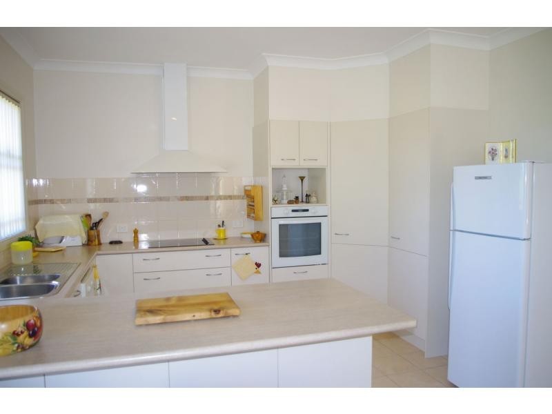 2 Millwood Place, Wauchope NSW 2446