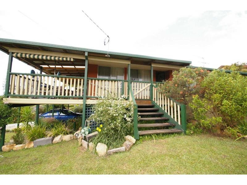 8 Cowarral Circuit, Wauchope NSW 2446
