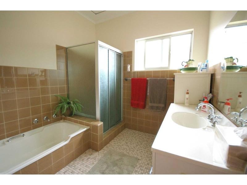 12 Morton Street, Wauchope NSW 2446