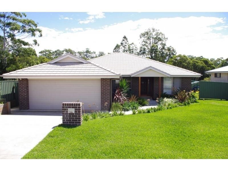 77 Riverbreeze Drive, Wauchope NSW 2446
