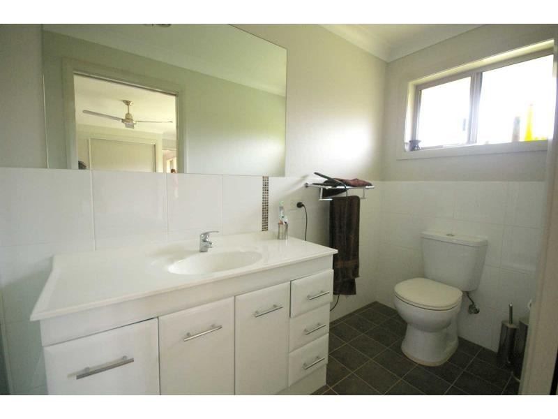 77 Riverbreeze Drive, Wauchope NSW 2446