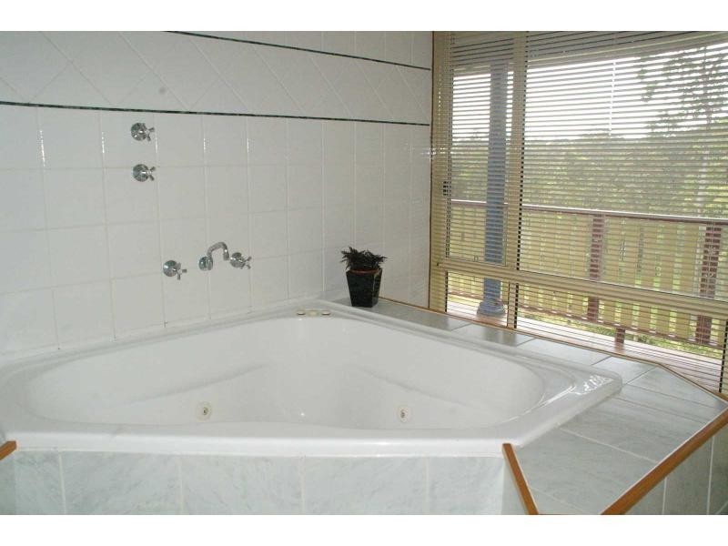 8 Banyule Place, Sancrox NSW 2446