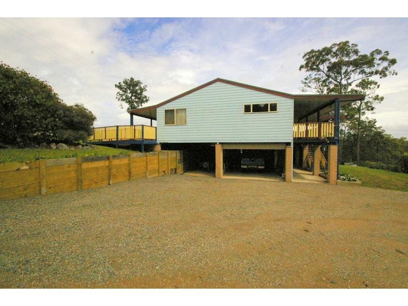 8 Banyule Place, Sancrox NSW 2446