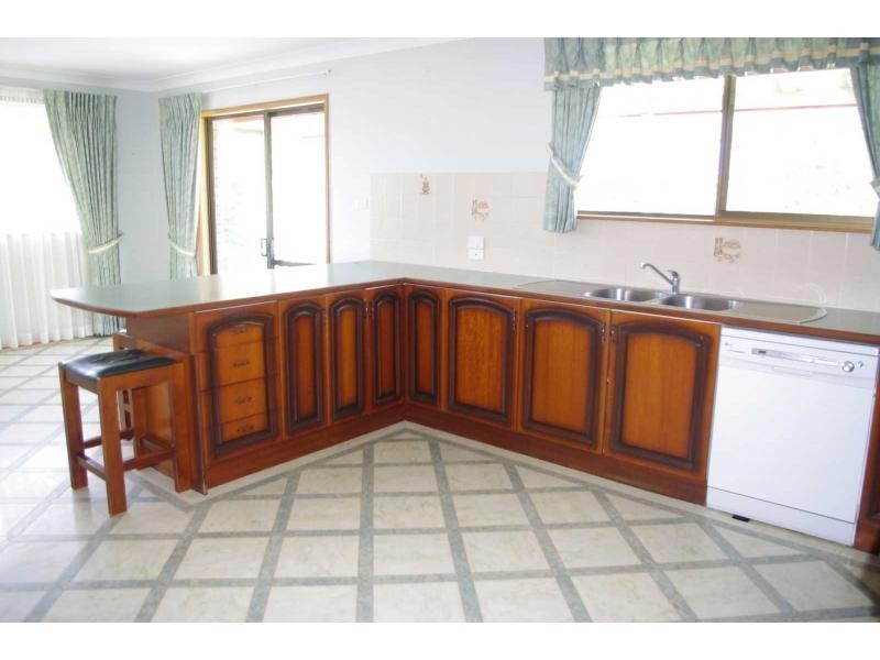 17 Colonial Circuit, Wauchope NSW 2446