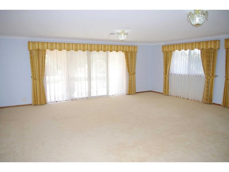 17 Colonial Circuit, Wauchope NSW 2446