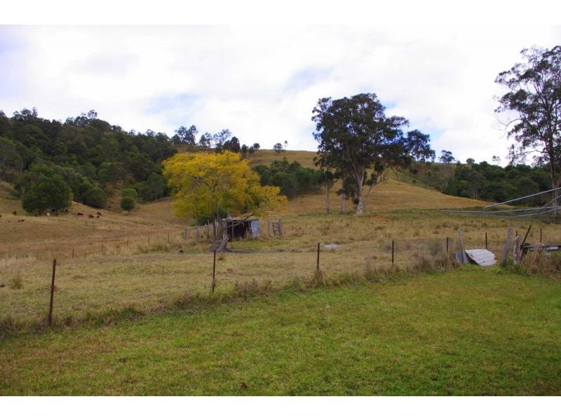 5201 Oxley Highway, Long Flat NSW 2446