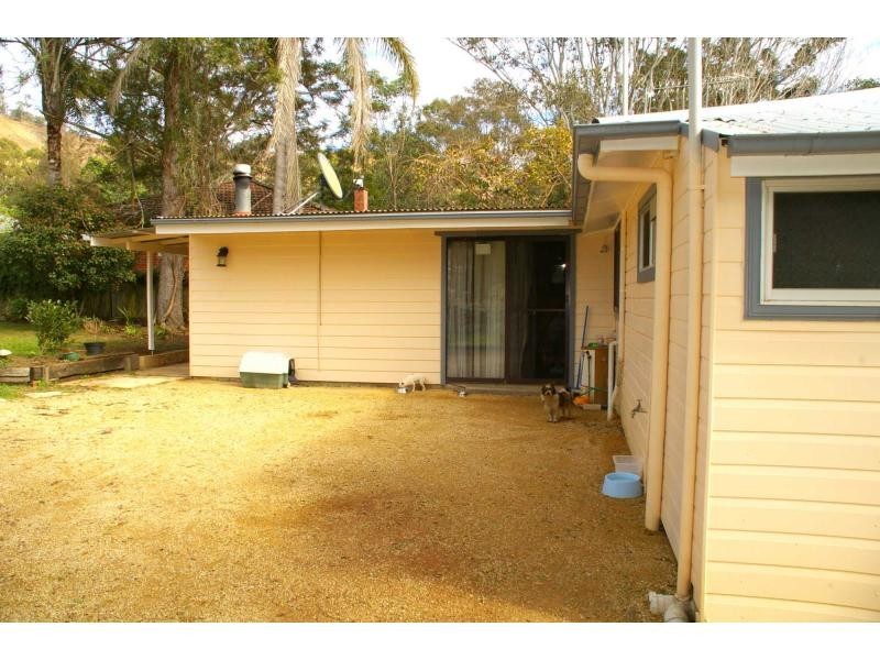 5071 Oxley Highway, Long Flat NSW 2446