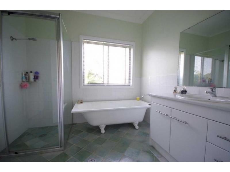 9 Ennis Road, Wauchope NSW 2446