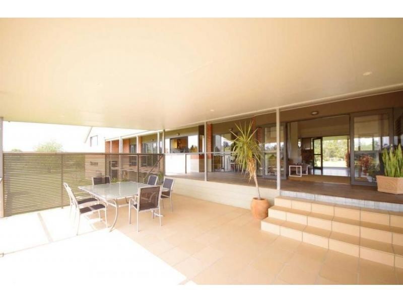 9 Ennis Road, Wauchope NSW 2446