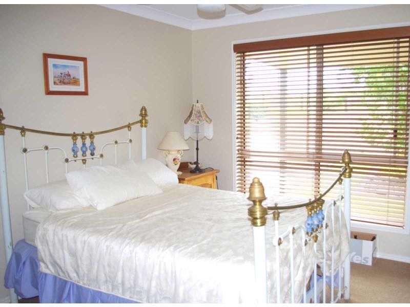 2 Reservoir Place, Wauchope NSW 2446