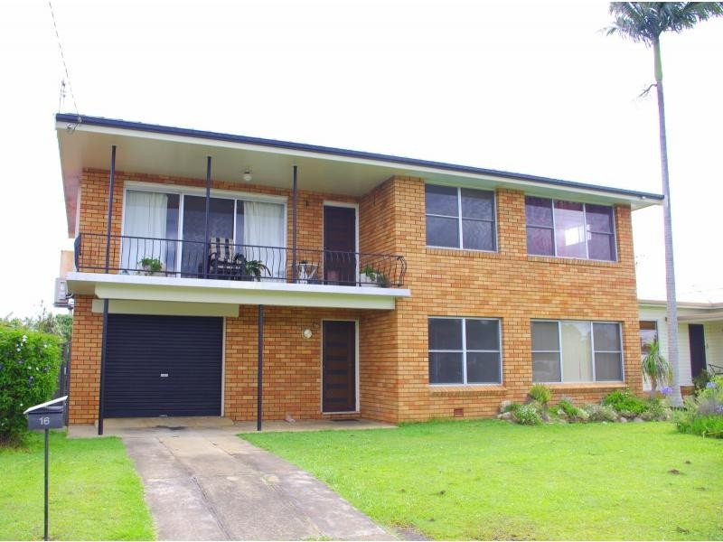 16 Morton Street, Wauchope NSW 2446