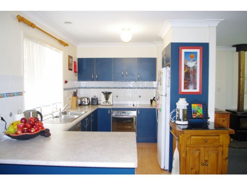3 Timbertops Close, Wauchope NSW 2446