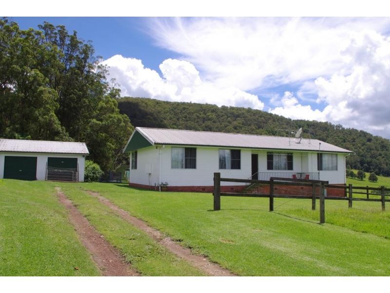 596 Littles Loop Road, Rollands Plains NSW 2441