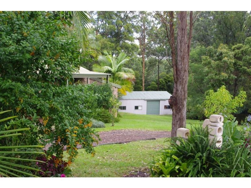 12 Warrew Crescent, King Creek NSW 2446