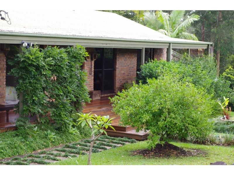 12 Warrew Crescent, King Creek NSW 2446