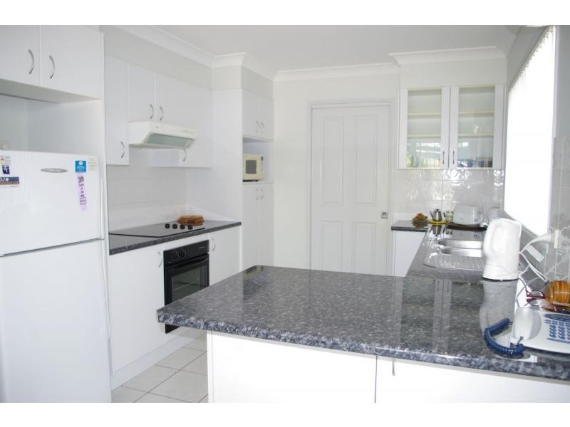 Villa 2/4 Allan Road, Wauchope NSW 2446