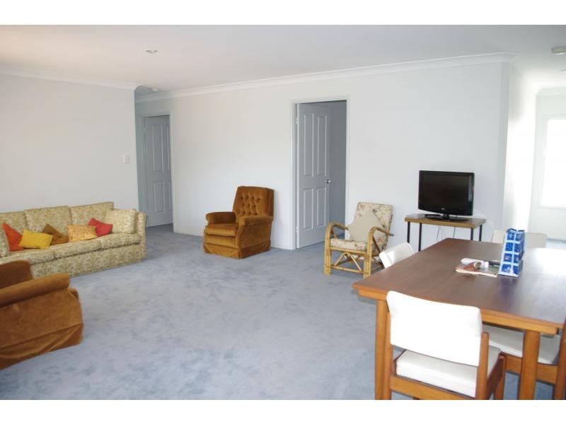 Villa 2/4 Allan Road, Wauchope NSW 2446