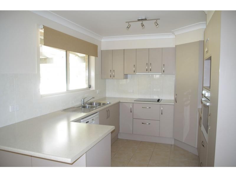 12 Bullock Drive, Wauchope NSW 2446